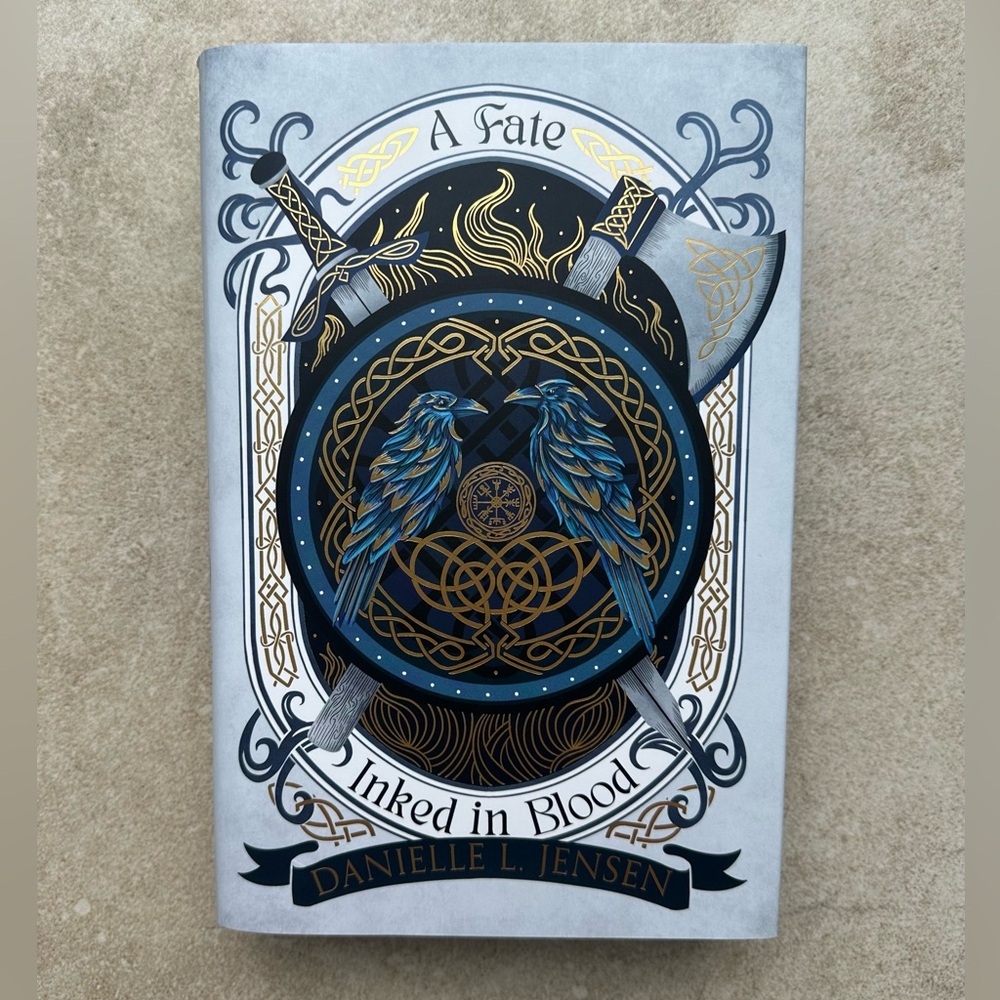 A Fate Inked in Blood Fairyloot Edition